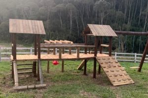 ECADD6EF-8D07-4E62-814E-D9485D4F478D